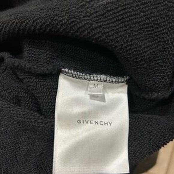 Givenchy men's cotton fleece hoodie size medium NWT - Picture 2 of 11